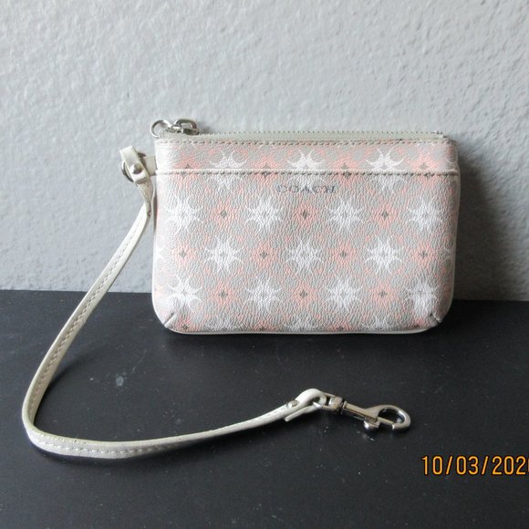 Coach Handbags - EUC Coach Pouch Multicolor Vinyl Wristlet